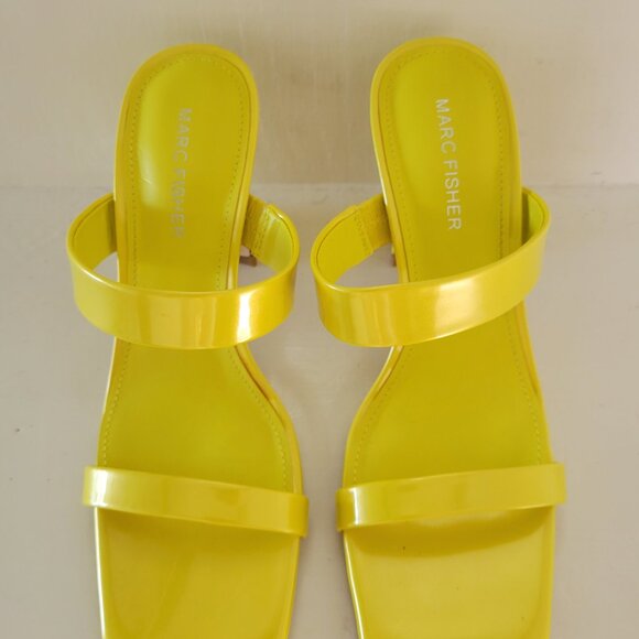 NEW with box Marc Fisher Yellow Heels Zasha Sandal Sz 7.5M - Picture 3 of 4